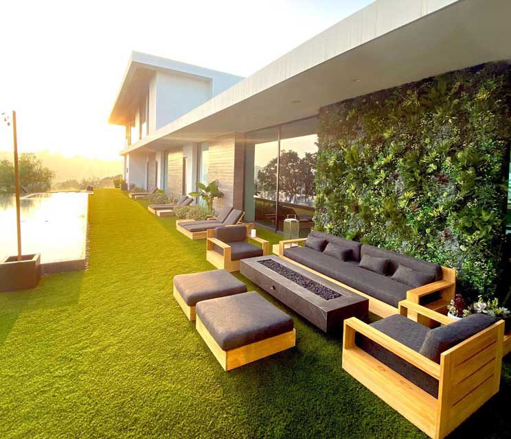 naturalistic-artificial-green-wall